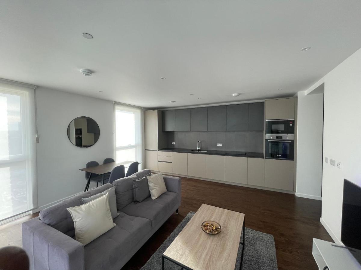Immaculate 2Bed Apartment In London- City Views Exterior foto
