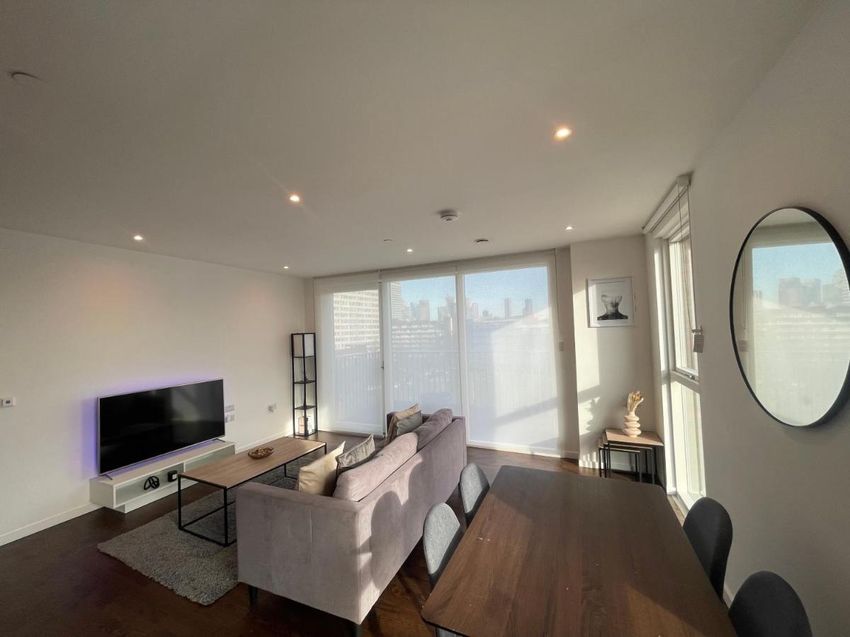 Immaculate 2Bed Apartment In London- City Views Exterior foto