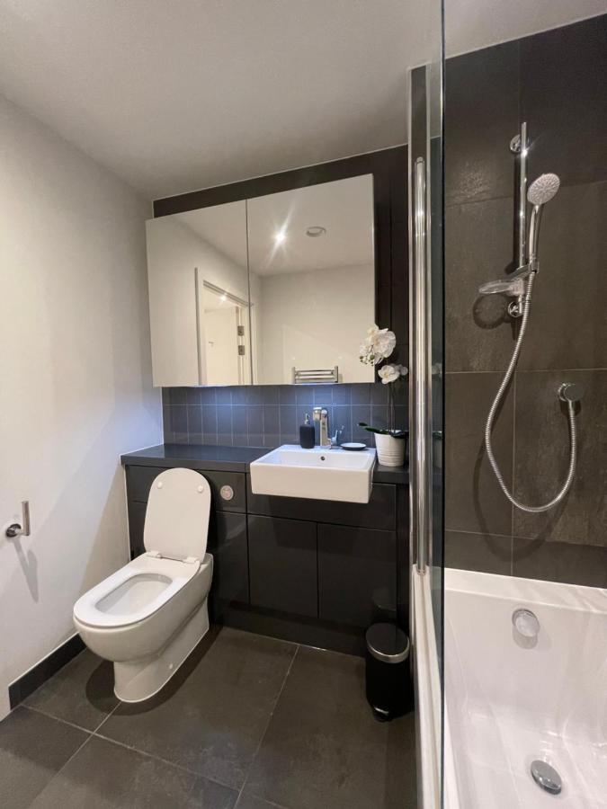 Immaculate 2Bed Apartment In London- City Views Exterior foto