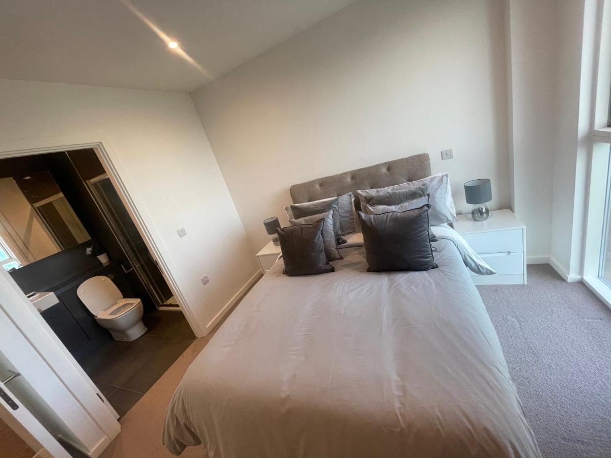 Immaculate 2Bed Apartment In London- City Views Exterior foto